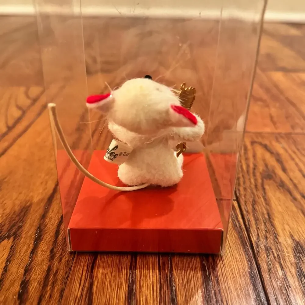Valentine's Day Annalee Doll Mouse 2008 Key to My Heart in Box Anthropomorphic